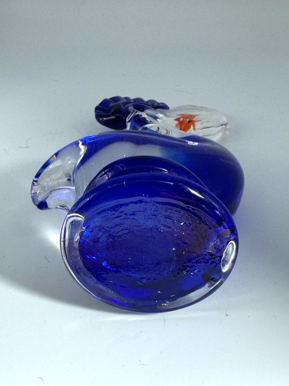 Glass Pelican with Goldfish - Picture 4 of 6